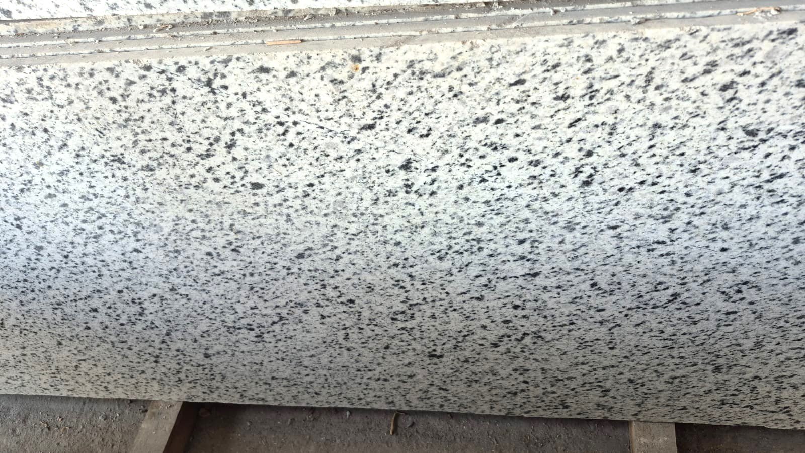 Egyptian Halyeb White Bianco granite
