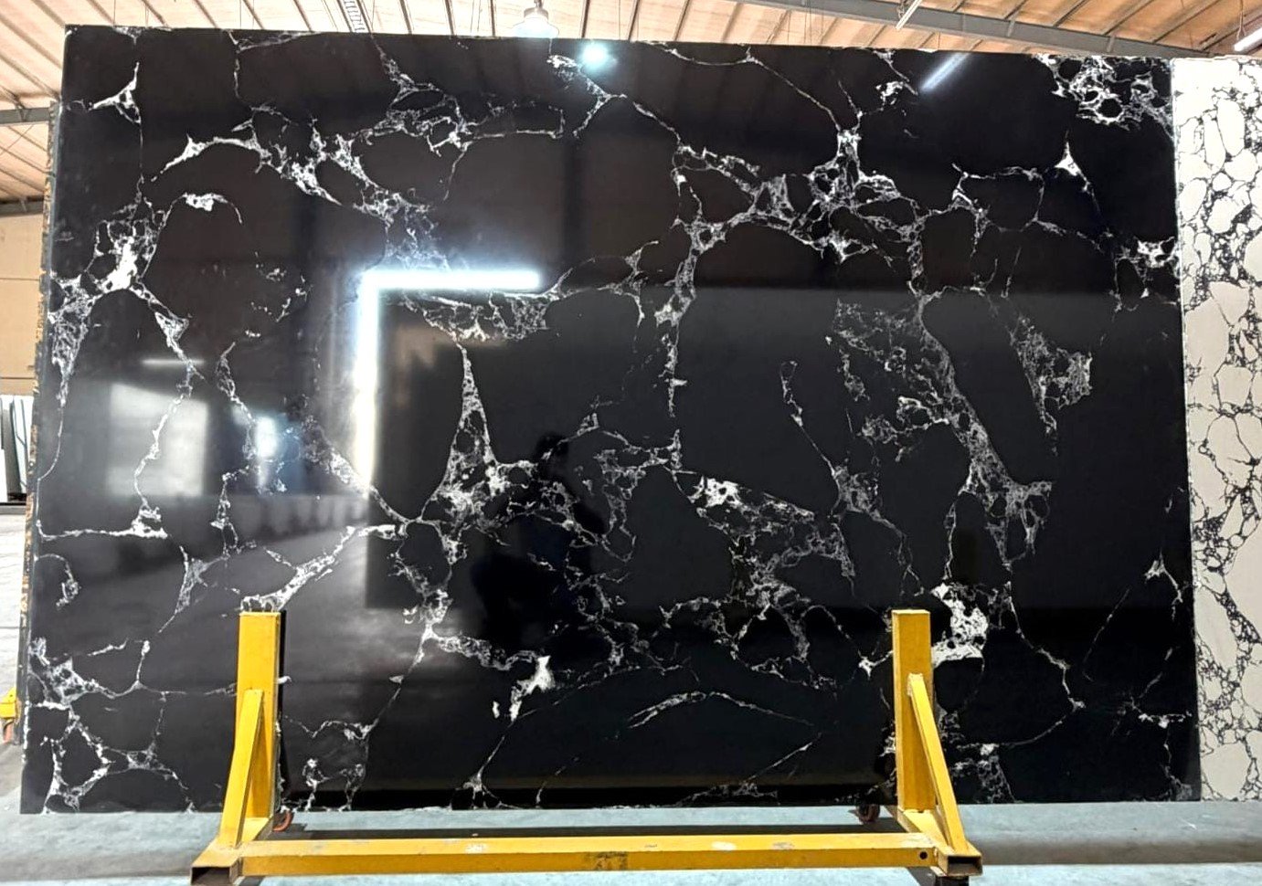 Artificial Black Marquina Calacatta